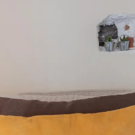 Linda By Rent كومو