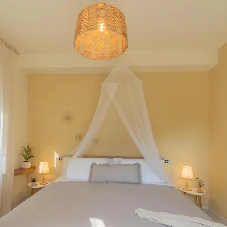 Linda By Rent شقة كومو