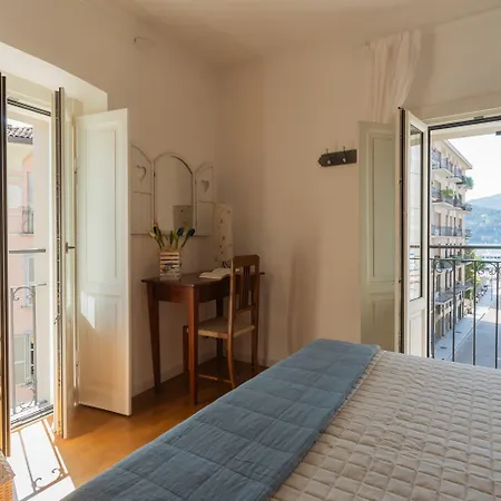 Apartament Linda By Rent Como